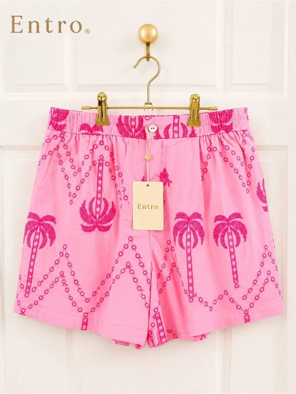 NWT Entro Embroidered Shorts Pink Tropical Palm Print | Size M